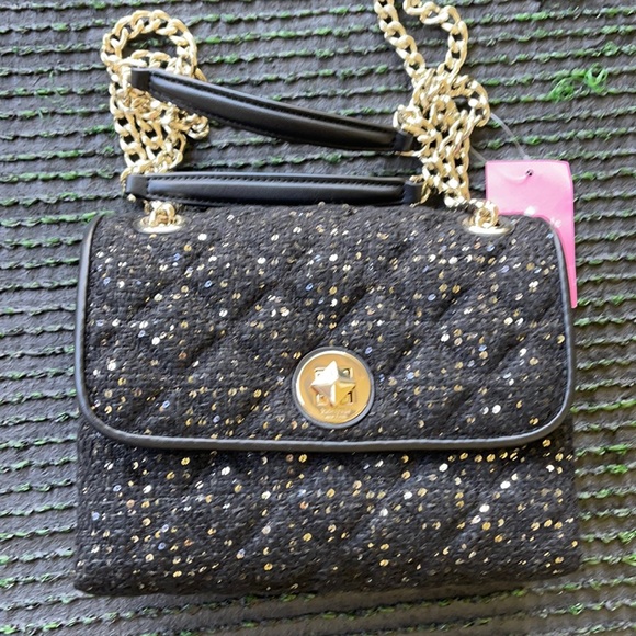 kate spade Handbags - Kate Spade natalia small flap crossbody